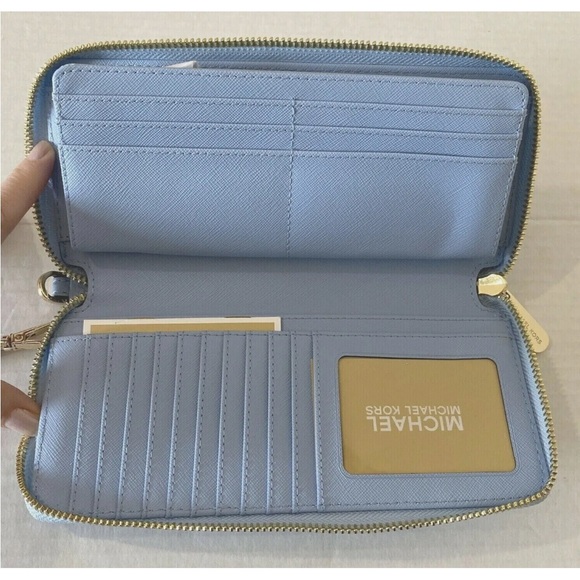 New Michael Kors Jet Set Large Travel Continental Wallet Leather Pale Blue - Picture 5 of 5